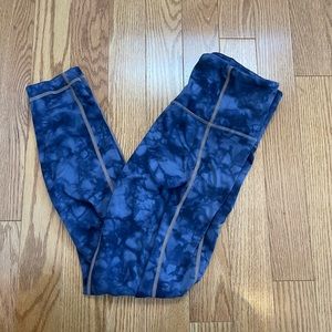 Athleta tie dye pattern leggings (7/8 length)